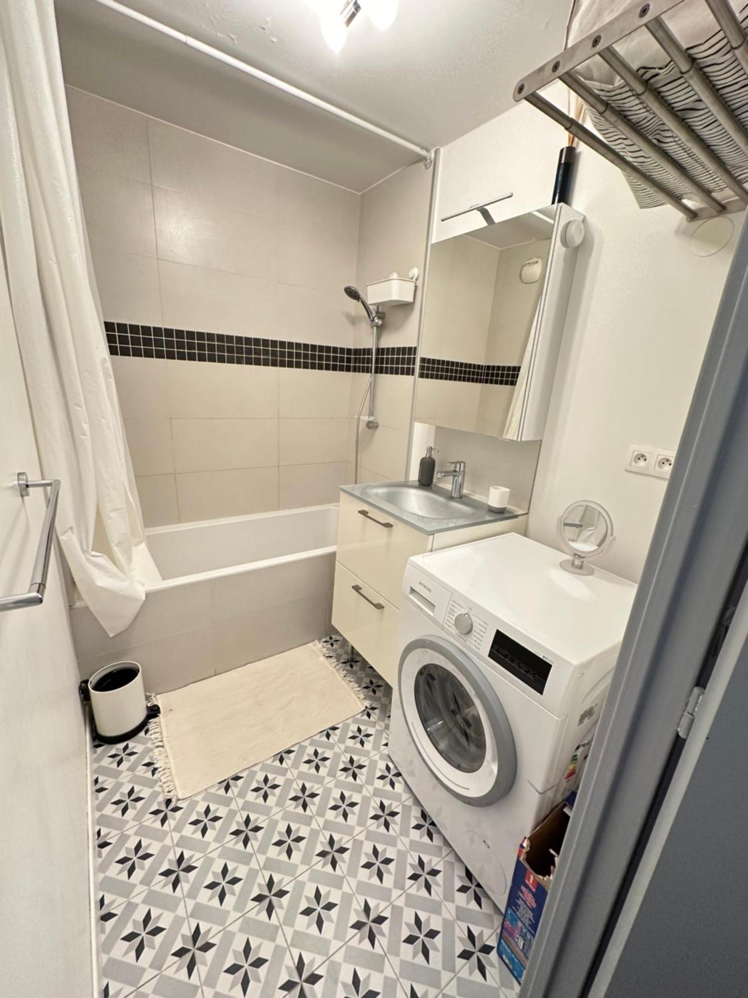 Cosy Duplex Avec Parking A Paris 19 By Immo Kit Bnb ภายนอก รูปภาพ